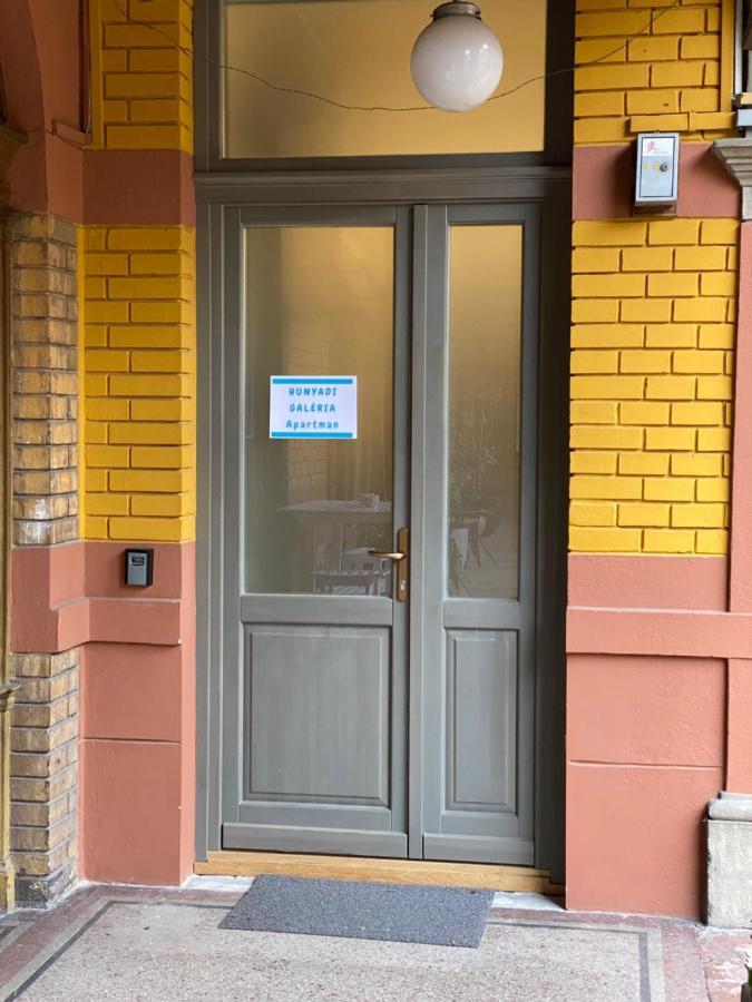 Hunyady Gallery Apartment Budapest Exterior photo